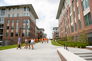 Student Veterans Walk